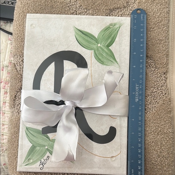 Textured Rectangular Cheese Board - Picture 5 of 6